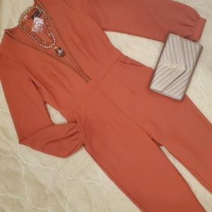 NEW: LONGSLEEVE V-NECK JUMPSUIT